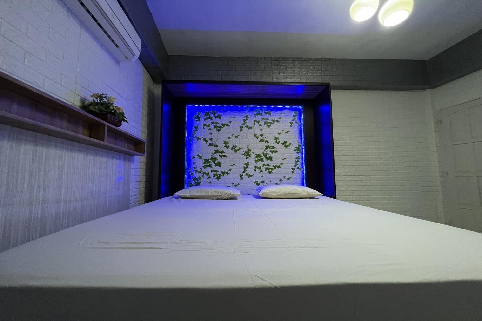 Oyo 91757 Surya Hotelneartaman Anggrek Pkk Watansoppeng Lalabata Exterior photo